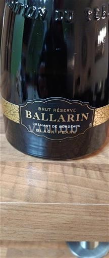 Bordeaux Bordeauxin crémant Ballarin Black Pearl Ei vuosikertaa