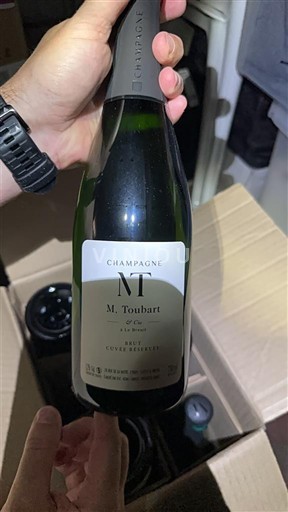 Champaña Champán M. Toubart & Cie Réservée Sin añada