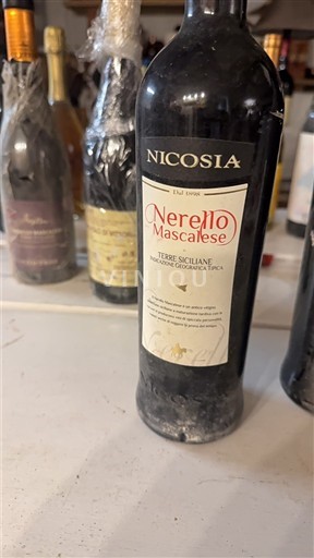 Sicilia No especificado Nicosia Nerello Mascalese 2016