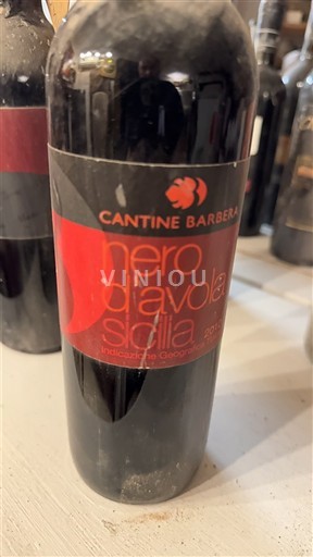 Sicile Cantine Barbera Nero d'Avola 2010