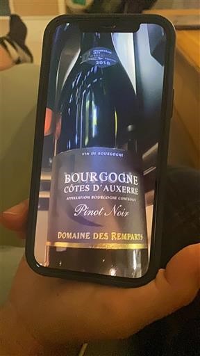 Bourgogne Bourgogne Côtes d'Auxerre Domaine Des Remparts Pinot Noir 2018