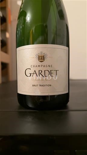 Champagne Sâm-panh Gardet Brut Tradition Không niên vụ