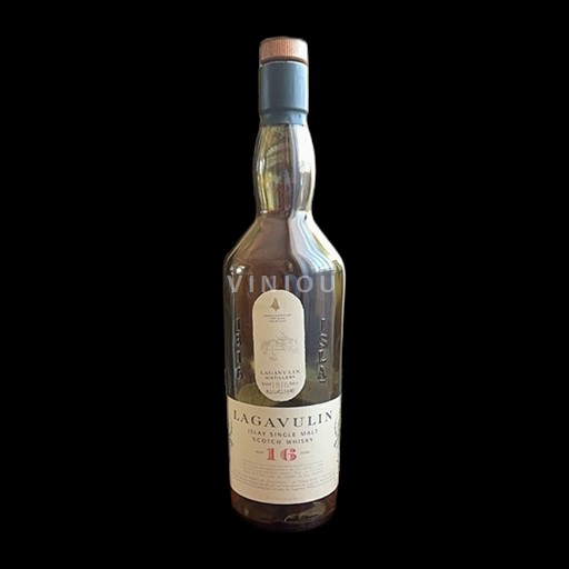 Lagavulin Lagavulin distillery 16a Scotland Islay