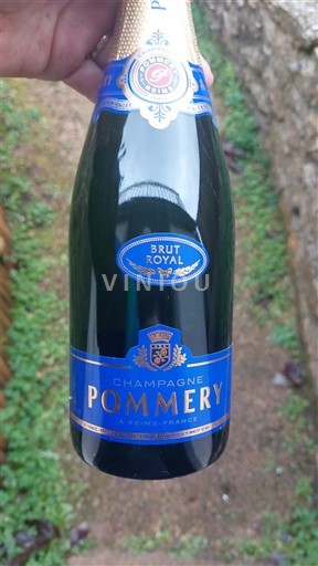 Šampanja Šampanjec Pommery Brut Royal Neleten.