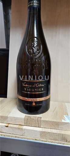 Alpe in reke Rona Ardeška. Vignerons Ardéchois Vendanges d'Octobre 2022