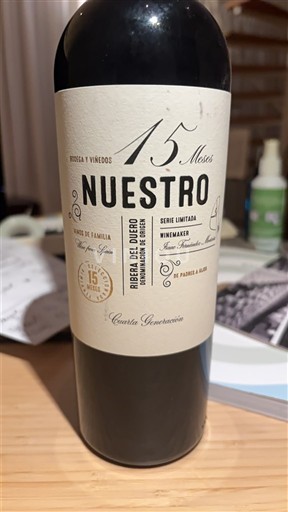 Castiglia e León Ribera del Duero Bodega y Viñedos Nuestro 15 Meses 2020