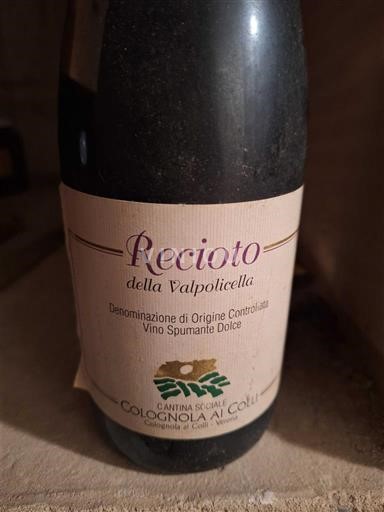 Wines of Veneto Recioto della Valpolicella. Cantina Sociale Colognola ai Colli Non-Vintage