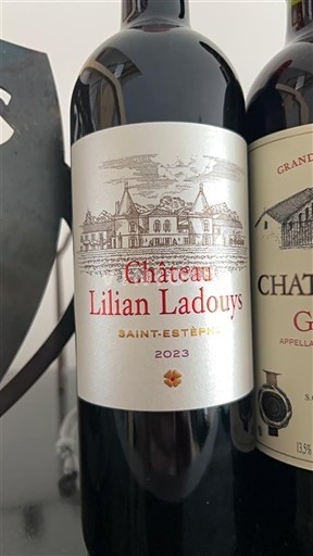 Burdeos Saint-Estèphe Château Lilian Ladouys Le Petit Ladouys 2023