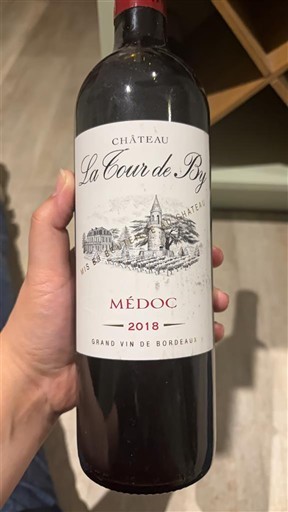Bordeaux Médoc Château La Cour de By 2018