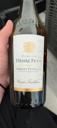 Jura Không được chỉ định Domaine Désiré Petit Tradition Không niên vụ