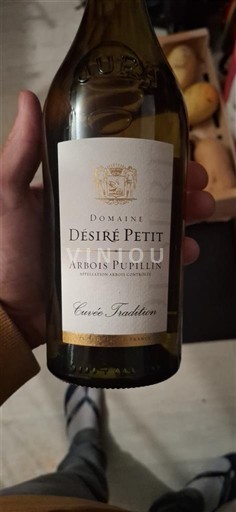 Jura Ospecificerad Domaine Désiré Petit Tradition Icke årgångsbetecknad