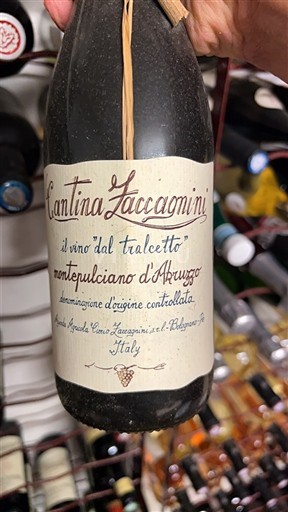 Abruzos Montepulciano d'Abruzzo Cantina Zaccagnini dal tralcetto 2011