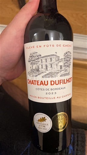 Bordeaux Côtes de Bordeaux Château Dufilhot 2023