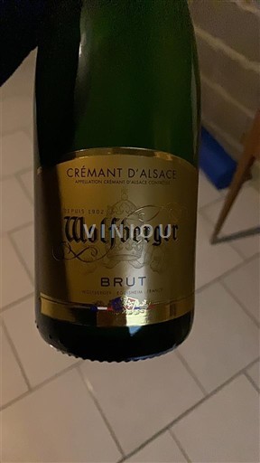 Alsace Crémant d'Alsace Wolfberger Không niên vụ
