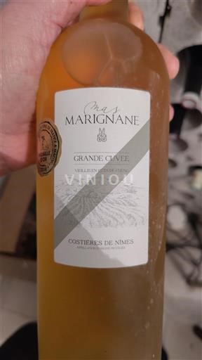 Rhônen laakso Nîmesin viinialue Mas Marignane Grande Ei vuosikertaa