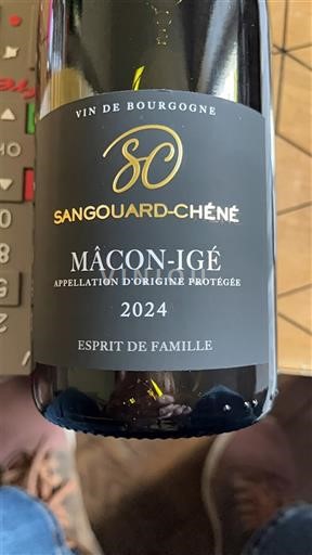 Burgundi Mâcon ja Mâcon-kylät Sangouard-Chêne Esprit de Famille 2024