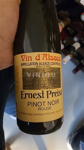 Alsace Ernest Preiss Không niên vụ