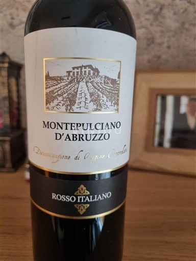 Abruzzo Wines Montepulciano d'Abruzzo Rosso Italiano Non-Vintage