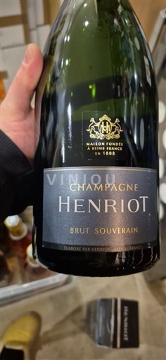 Champagne Henriot Brut Souverain Icke årgångsbetecknad