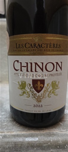 Thung lũng sông Loire Chinon Les Caractères 2022