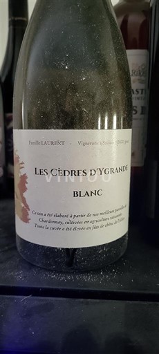 Dolina Loare Les Cèdres Ygrande Neleten.