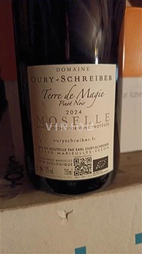 Lorena Mosella Domaine Oury-Schreiber Terre de Magie Pinot Noir 2024