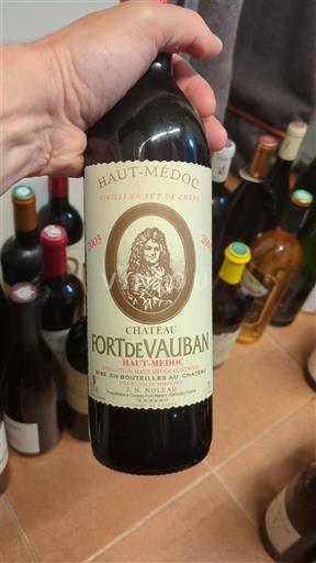 Bordeaux Haut-Médoc Château Fort de Vauban 2003