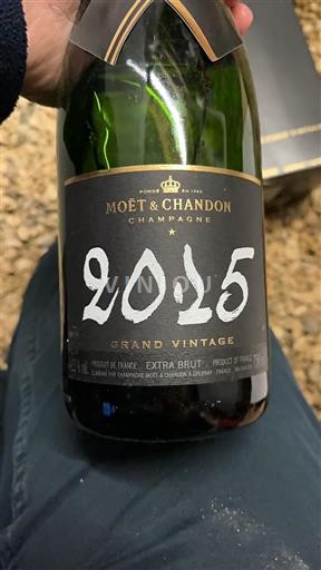 Champagne Sâm-panh Moët & Chandon Grand Vintage 2015