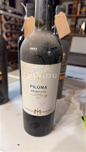Puglia Salento Castello Monaci Pilùna 2017
