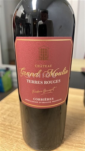 Languedoque NULL Château Grand Moulin Terres Rouges 2023