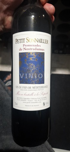 Provansa Ni doloceno Château Petit Sonnailler Promenades de Nostradamus Neleten.