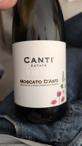Vin Effervescent Blanc doux Estate Canti 2024 Italie Piémont Dolcetto d'Asti DOC
