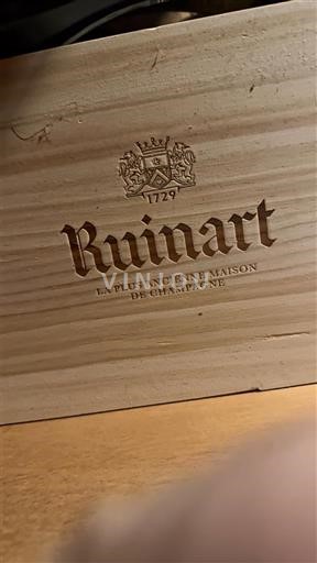 Champagne Sâm-panh Ruinart Không niên vụ
