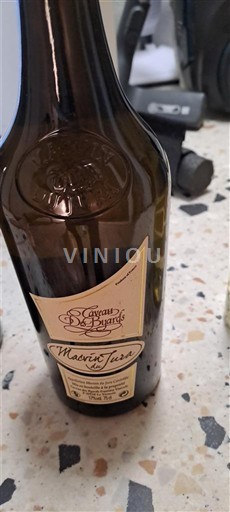 Jura Côtes-du-jura Caveau du Prieuré Marnes et Terre Ikke årgangsbestemt