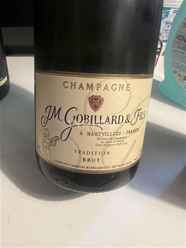 Champagne J.M. Gobillard & Fils Tradition Brut Non-Vintage
