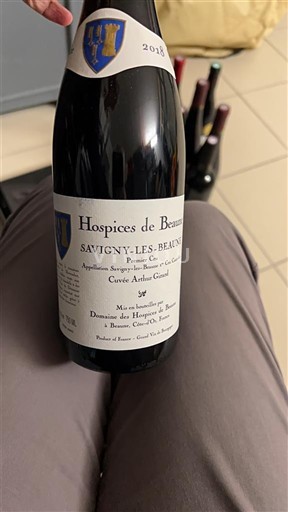 Vin Rouge sec Cuvée Arthur Girard Hospices de Beaune 2018 France Bourgogne Savigny-lès-beaune AOC Premier Cru