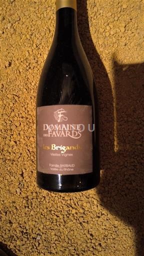 Thung lũng Rhône Ventoux Domaine Des Favards Les Brigands 2022