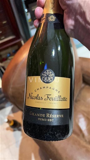 Champagne Sâm-panh Nicolas Feuillatte Grande Réserve Không niên vụ