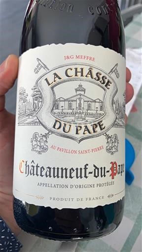 Thung lũng Rhône Châteauneuf-du-pape La Chasse du Pape Au Pavillon Saint-Pierre 2023