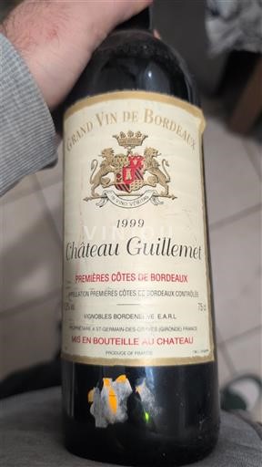 Bordeaux Những sườn đầu tiên của Bordeaux Château Guillemet 1999