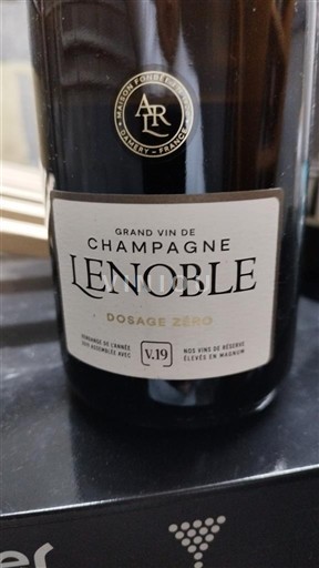 Šampanja Šampanjec Lenoble Dosage Zéro V.19 Neleten.