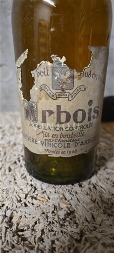Jura Arbois Fruitière Vinicole Arbois 1976