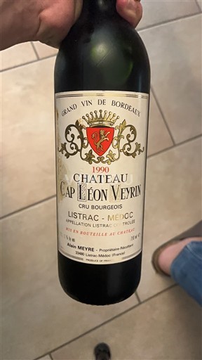 Bordeaux Listrac-Médoc Cru Bourgeois Château Cap Léon Veyrin 1990
