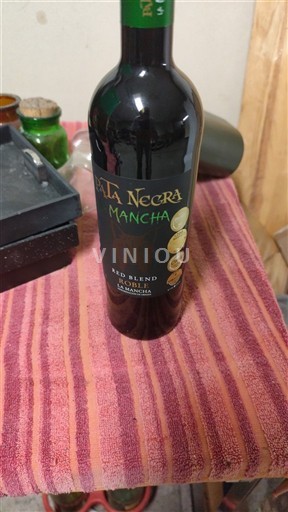 Castilla-La Mancha La Mancha La Negra Red Blend Roble Non-Vintage