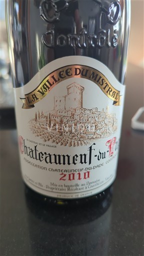 Rhônen laakso Châteauneuf-du-Pape La Vallée du Mistral 2010