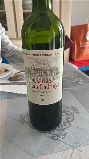 Bordeaux Saint-Estèphe Cru Bourgeois Exceptionnel Château Lilian Ladouys 2021