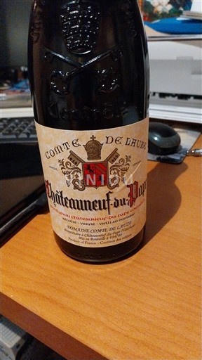 Thung lũng Rhône Châteauneuf-du-pape Comte de l'Auze 2012