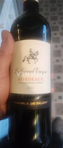 Verërat Rouge sec Le Grand Ecuyer 2022 Francë Bordoja Bordo AOC