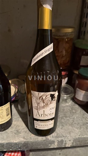 Jura Arbois La Cave de la Reine Jeanne Tradition 2010
