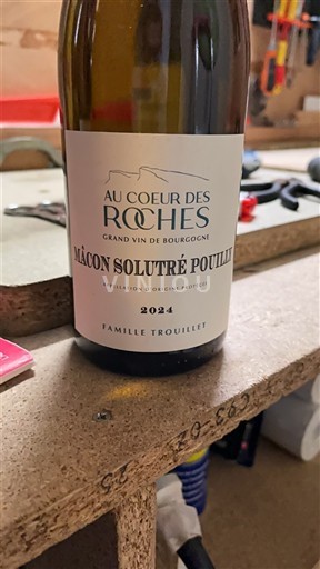 Bourgogne Mâcon và Mâcon-villages Au Coeur des Roches 2024